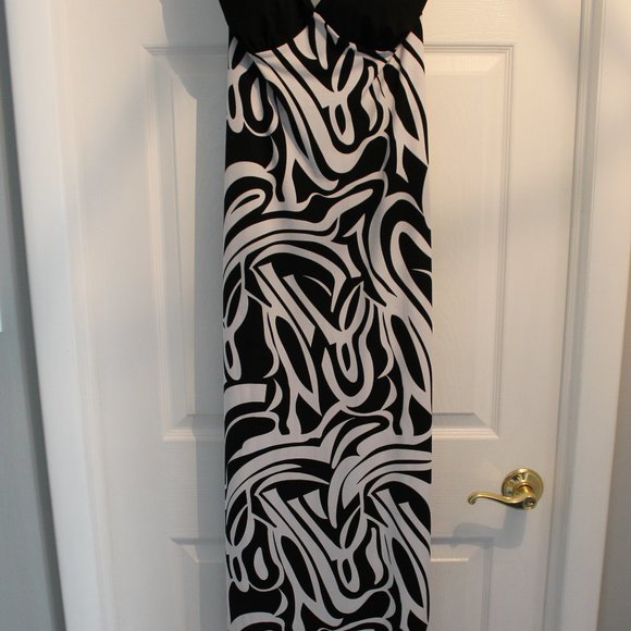 Funky Zebra Print Halter Dress - Picture 3 of 5